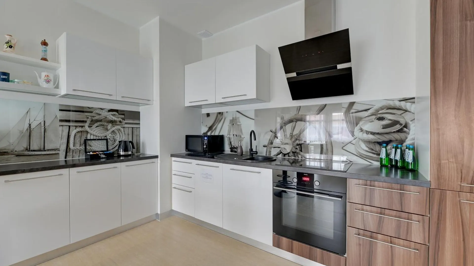 Grand Apartments - Exclusive Beach Apartment Gdansk 0*,  Poland